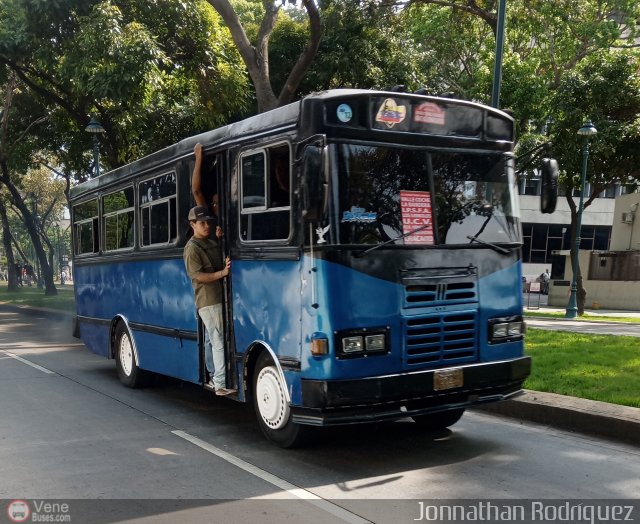 DC - A.C. Conductores Camaule 12 por Jonnathan Rodr�guez