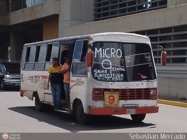 ZU - Micro 9 01 por Sebastin Mercado