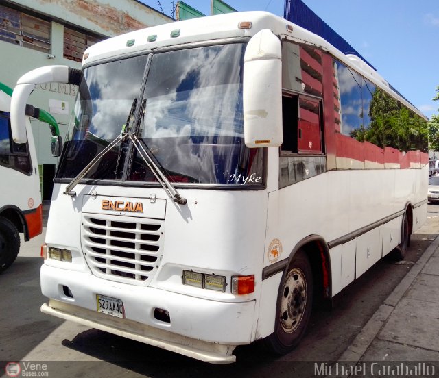 U.C. Caracas - Los Caracas 026 por Michael Caraballo