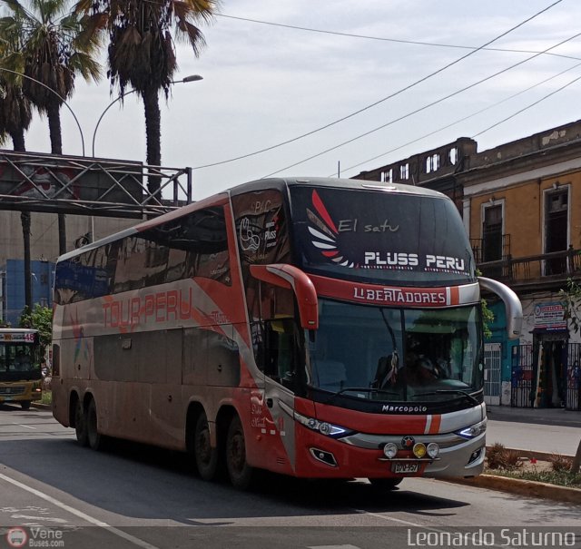 I. en Transporte y Turismo Libertadores S.A.C. 0011 por Leonardo Saturno