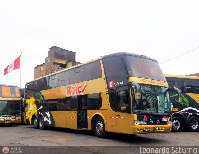 Transporte Flores Hermanos S.R.L 955 por Leonardo Saturno