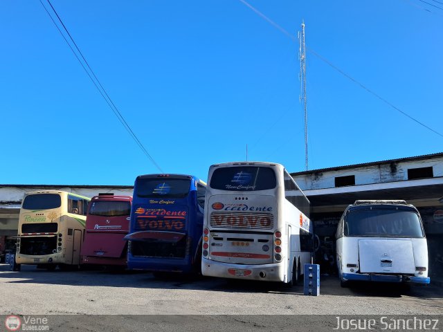 Garajes Paradas y Terminales Caucagua por Josue S�nchez