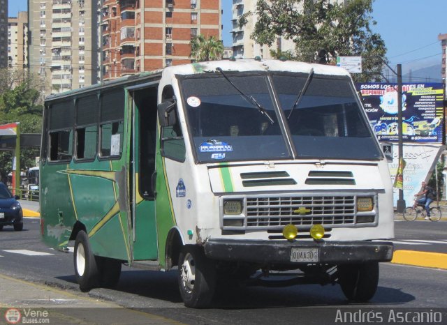 A.C. Unión de Transporte San Joaquín 64 por Andrés Ascanio