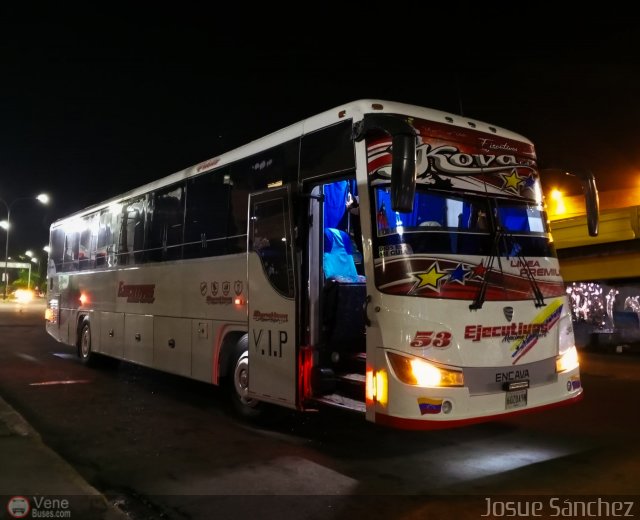 Ejecutivos Kova 053 por Josue Snchez