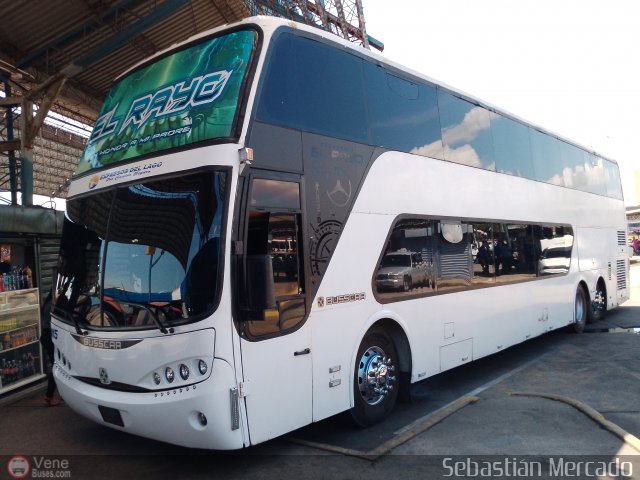 Expresos Del Lago 1115 por Sebasti�n Mercado