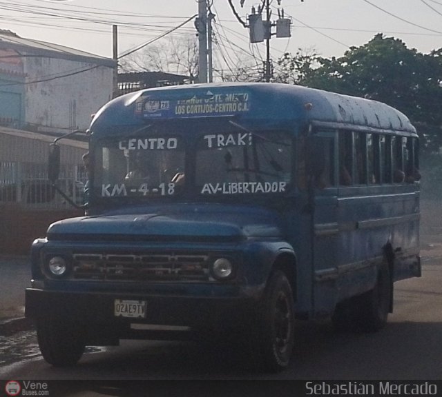 ZU - Transporte Mixto Los Cortijos 28 por Sebastin Mercado
