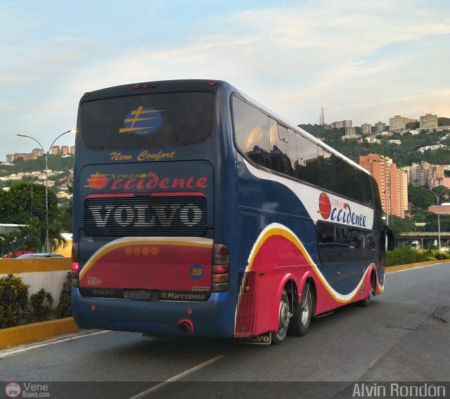 Expresos Occidente 250 por Alvin Rond�n
