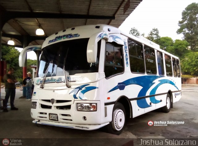 Unin MarVal 098 por Joshua Solrzano