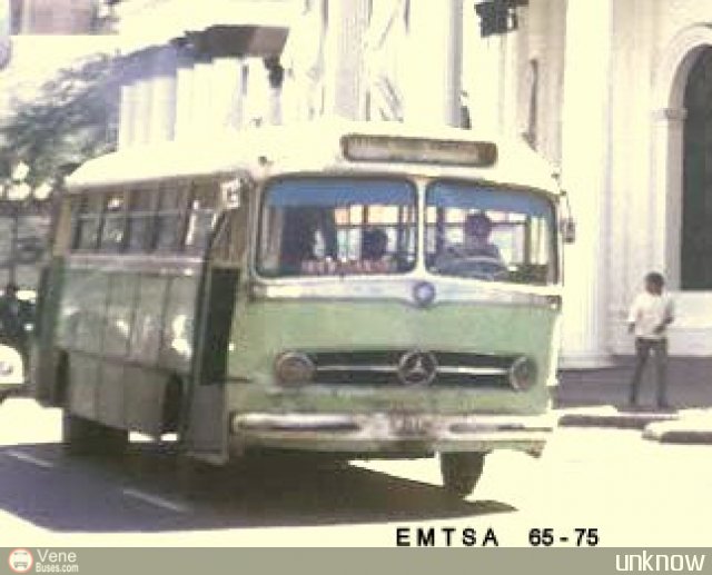 Empresa Metropolitana de Transporte S.A. EMTSA 027 por Ricardo Dos Santos