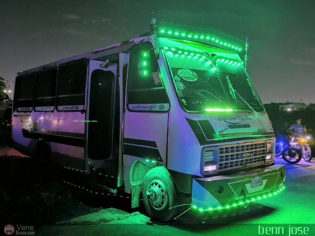 ZU - U.C. Barrio La Polar 025 por Benjamin Magdaniel