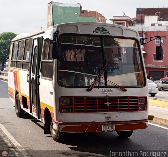 DC - S.C. Plaza Espa�a - El Valle - Coche 102 por Jonnathan Rodr�guez