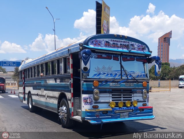 Transporte Agua Blanca 47 por Aly Baranauskas