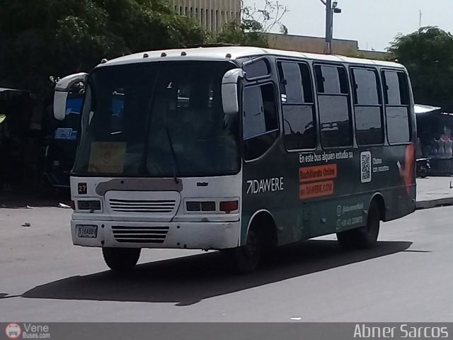 ZU - Micro 9 27 por Abner Sarcos