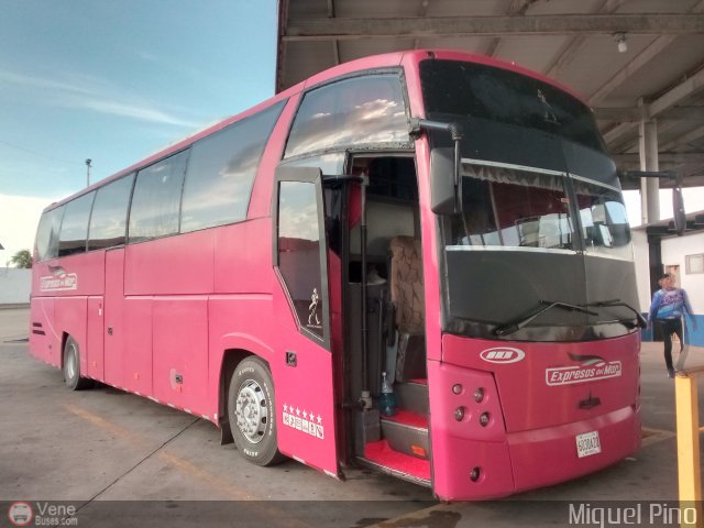 Expresos Del Mar 0010 por Miguel Pino