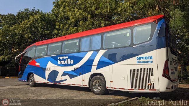 Expreso Brasilia 10045 por Joseph Puello