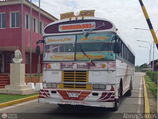 Colectivos Manuelote C.A. 20 por Abner Sarcos