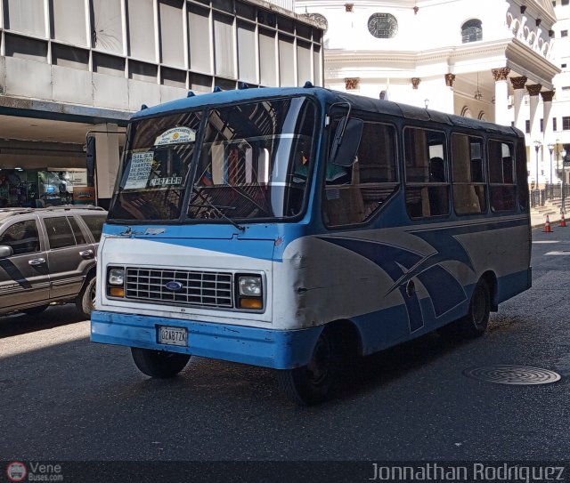 DC - U.C. Venezuela 127 por Jonnathan Rodr�guez