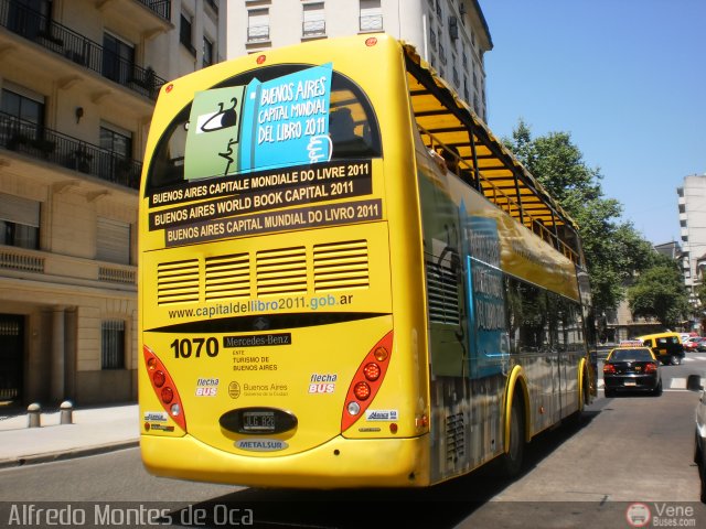 Buenos Aires Bus 1070 por Alfredo Montes de Oca