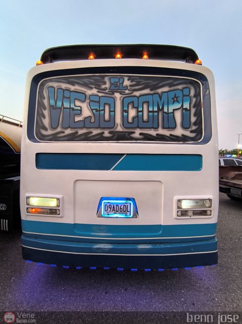 ZU - U.C. Barrio La Polar 055 por Benjamin Magdaniel