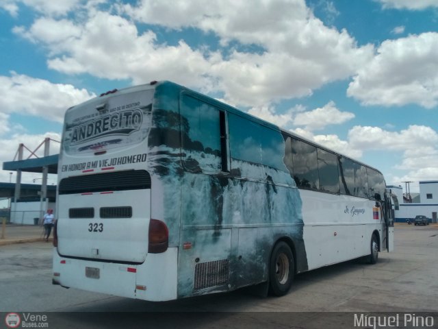 Expresos La Guayanesa 323 por Miguel Pino