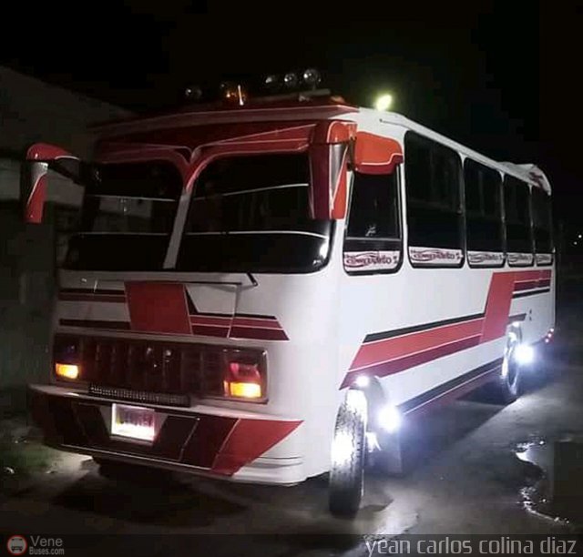 ZU - U.C. Barrio La Polar 033 por Sebastin Mercado