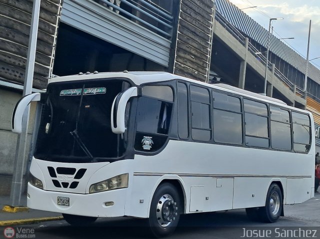 Colectivos El Vig�a 14 por Josue S�nchez