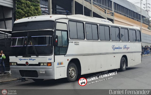 Ejecutivos Boga 14 por Daniel Fern�ndez