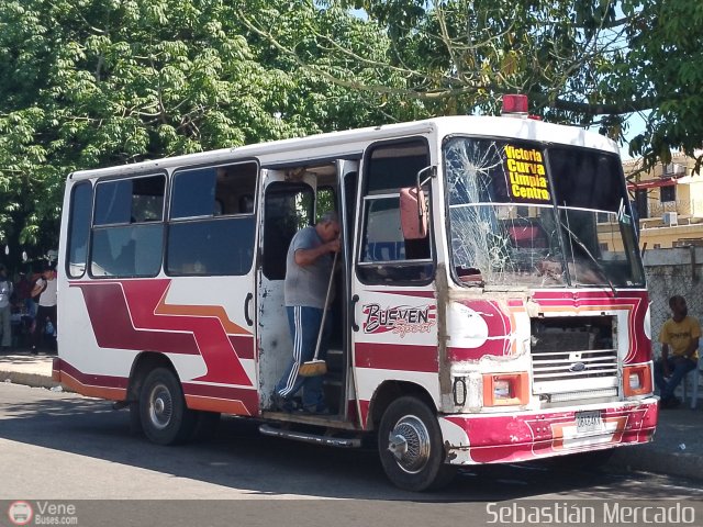ZU - Colectivos La Limpia - La Estrella 021 por Sebastin Mercado