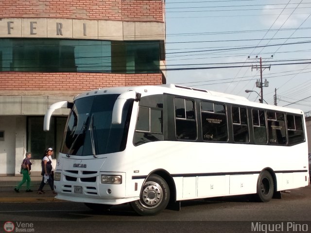 Particular 014 por Miguel Pino