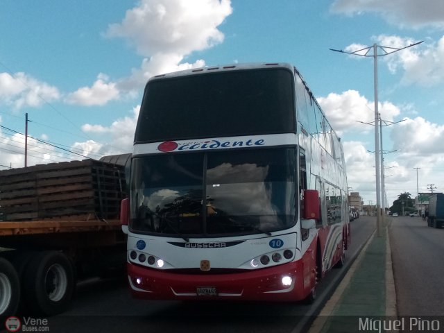 Expresos Occidente 010 por Miguel Pino