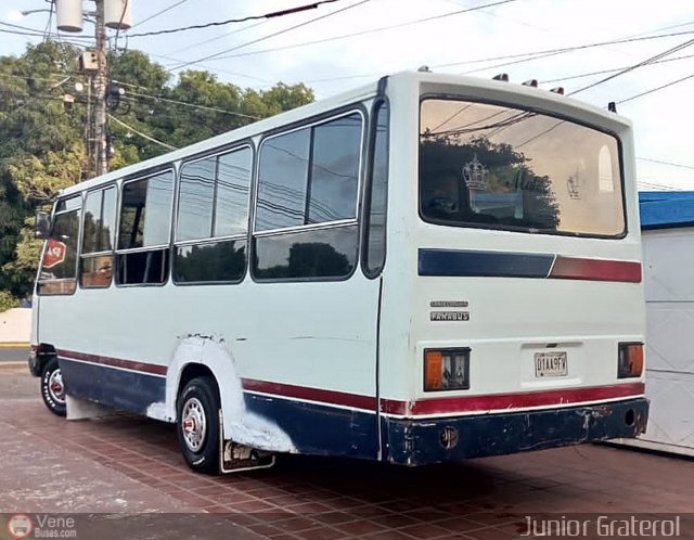 ZU - U.C. Barrio La Polar 841 por Sebastin Mercado