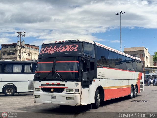 Expresos La Guayanesa 322 por Josue S�nchez