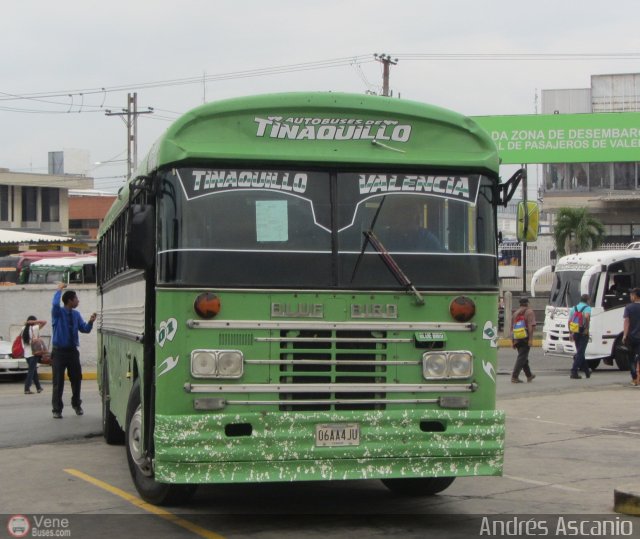 Autobuses de Tinaquillo 01 por Andrs Ascanio