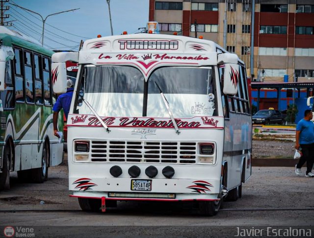 Autos Libres Por Puesto La Villa 25 por Numiskar Escalona
