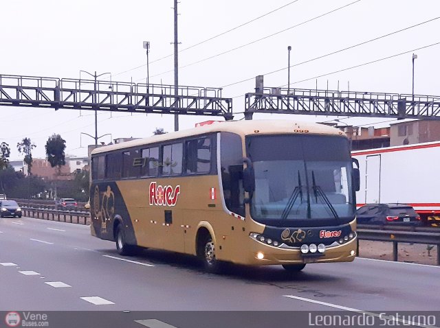 Transporte Flores Hermanos S.R.L 958 por Leonardo Saturno