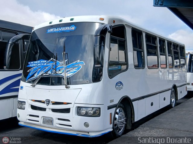 L�nea Altagracia 30 por Santiago Dorante