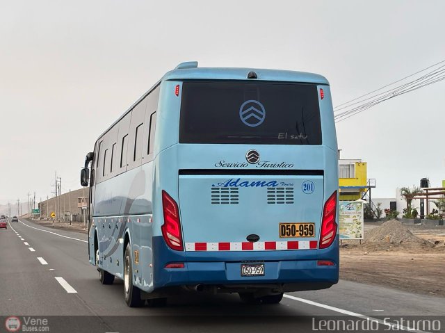 Adama Tours 959 por Leonardo Saturno