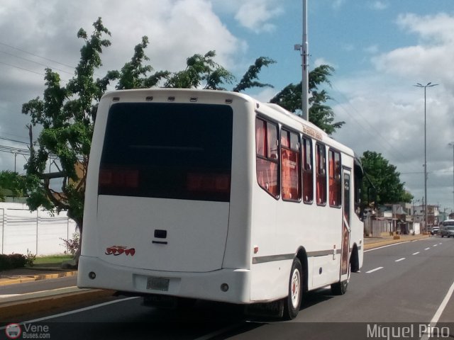 A.C.C. Caicara Amazonas 125 por Miguel Pino