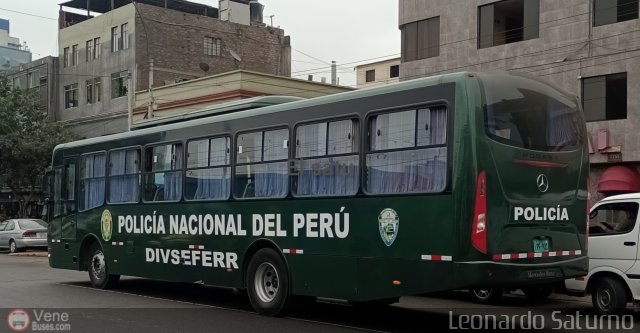 Polica Nacional del Per 901 por Leonardo Saturno