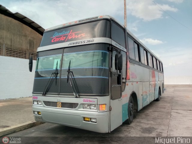 Ejecutivos Carla Tours 1015 por Miguel Pino