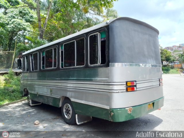 MI - Uni�n Circunvalaci�n Los Teques 054 por Adolfo Escalona