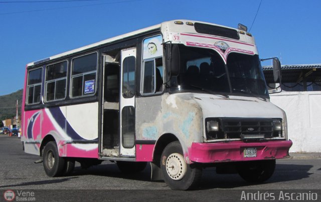 CA - Coop. de Transporte Ciudad Plaza 43 R.S. 53 por Andrs Ascanio