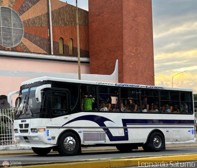 Coop. Ca�o Rico III - 5 R.L 001 por Leonardo Saturno