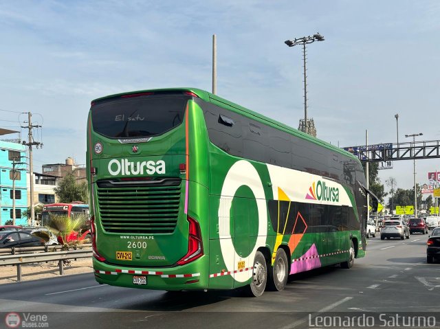 Oltursa 2600 por Leonardo Saturno