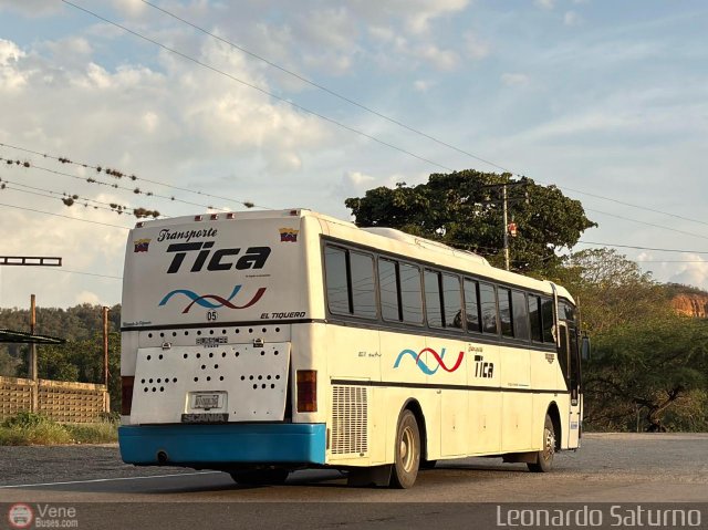 Transporte Interestadal Tica 05 por Leonardo Saturno