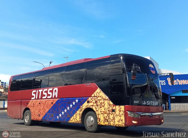 Sistema Integral de Transporte Superficial S.A 6541 por Josue S�nchez