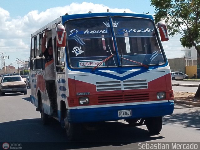 ZU - Los Claveles 30 por Sebastin Mercado