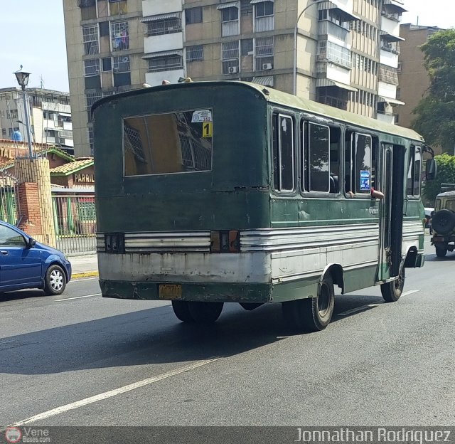DC - Uni�n Conductores del Oeste 352 por Jonnathan Rodr�guez