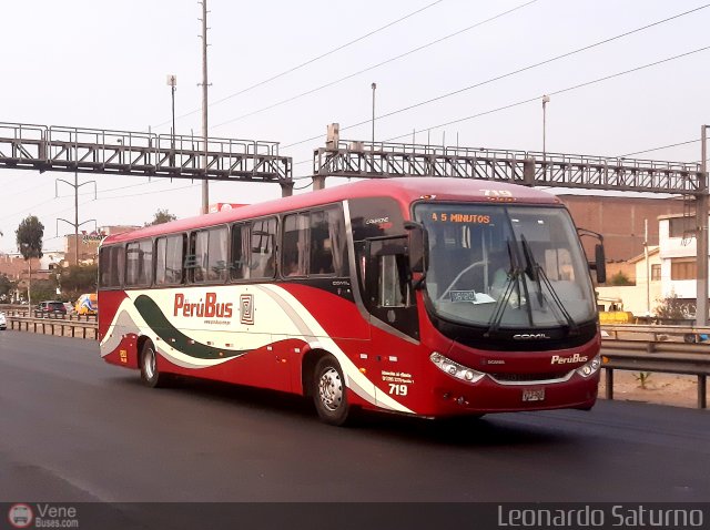 Empresa de Transporte Per Bus S.A. 719 por Leonardo Saturno