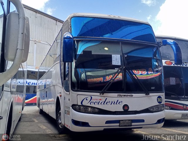 Expresos Occidente 312 por Josue S�nchez